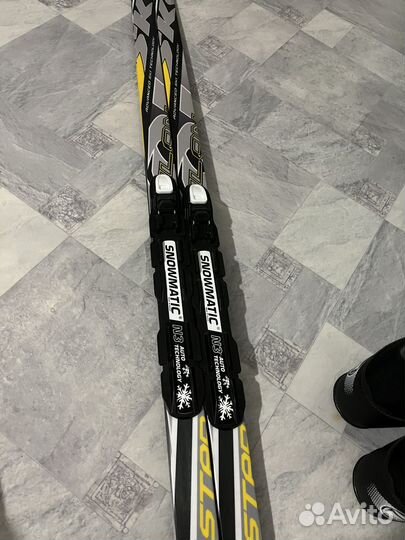 Беговые лыжи