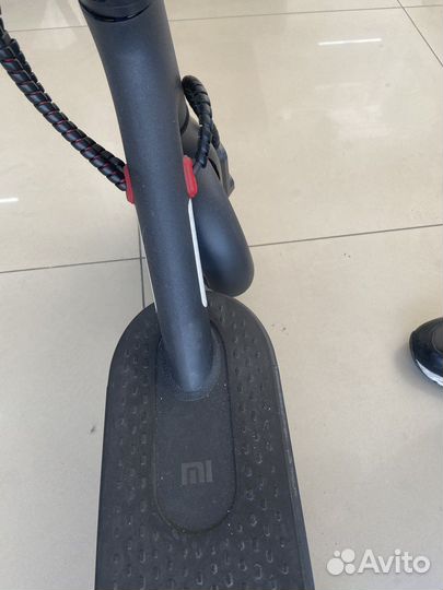 Электросамокат xiaomi m365 pro