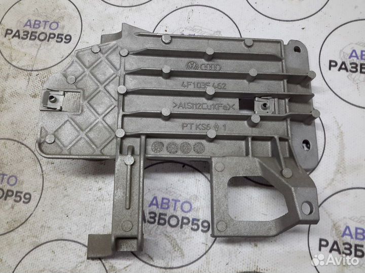 Кронштейн блока MMI Audi A6 C6