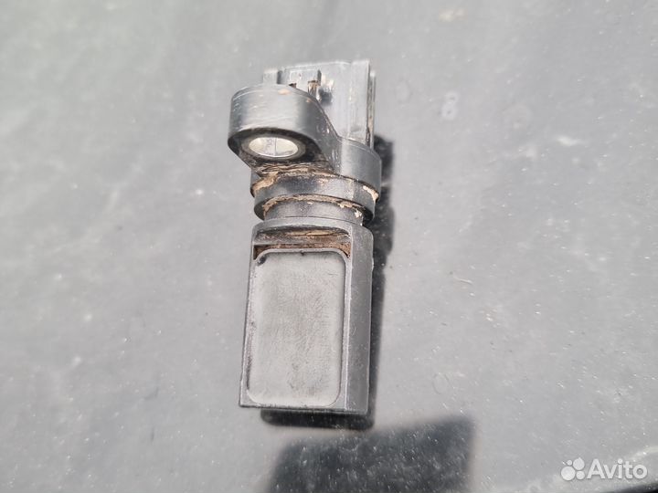Датчик положения коленвала nissan