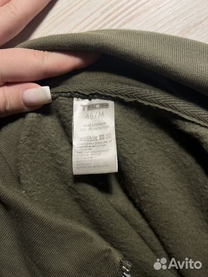 Свитшот на молнии