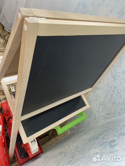Доска для рисования мольберт