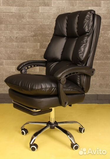 Компьютерное офисное кресло с массажем (новые)