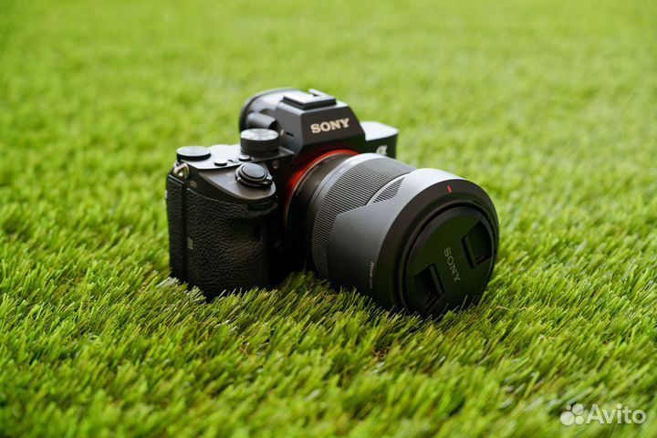 Sony A7 III (a7M3, a7iii) Kit + Sony FE 28-70