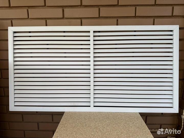 Решетка декоративная экран для радиаторов