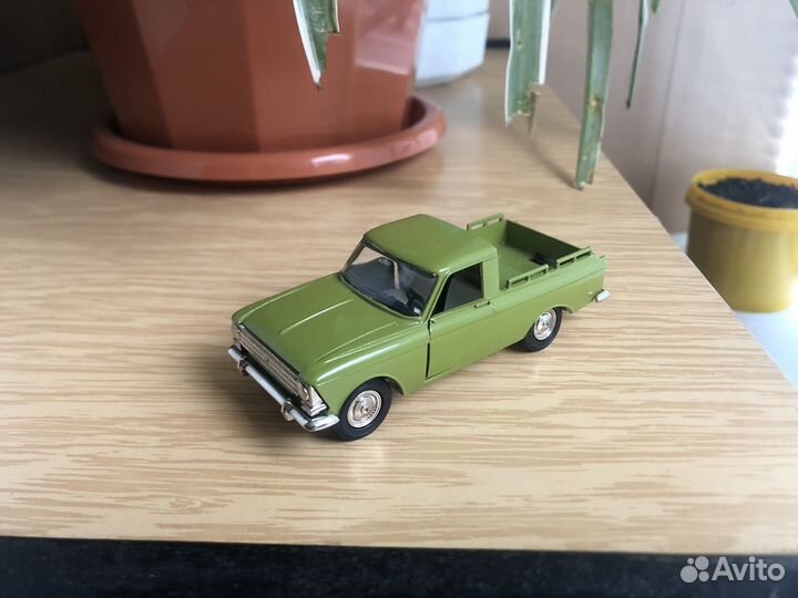 Модель автомобиля москвич пикап