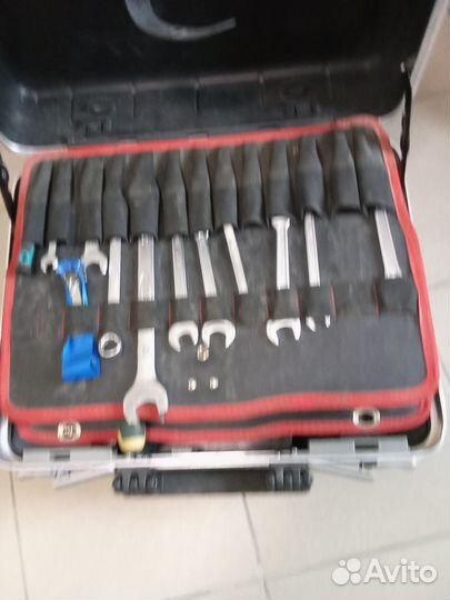 Набор инструментов монтажника промоборудования