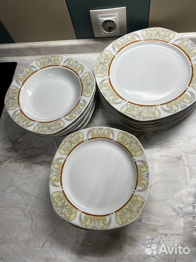 Набор столовой посуды, б/у, состояние новой