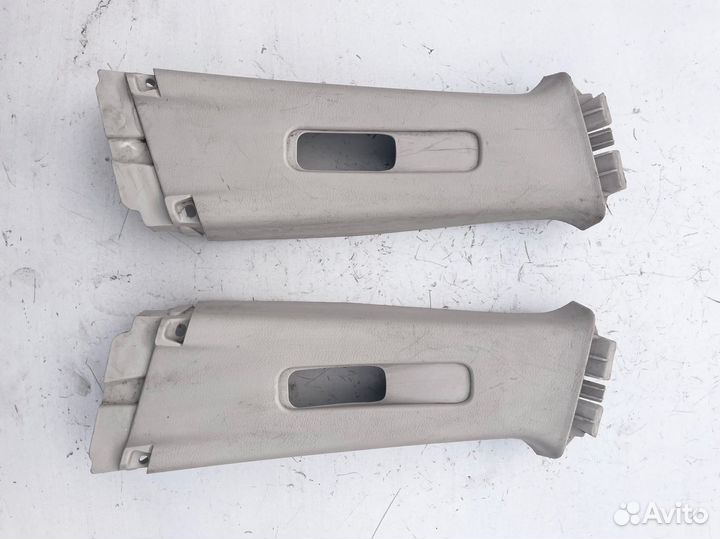 Обшивка средней стойки салона Mazda 3 BL