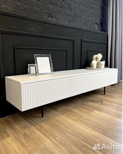 Тумба тв Filippo с дверцами (1800х400х300 мм)