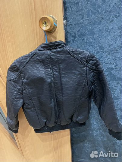 Кожаная куртка для мальчика