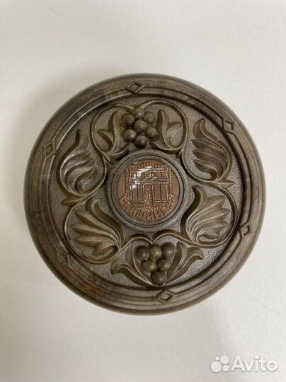 Шкатулка из камня, змеевик и карболита СССР