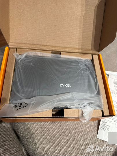 Роутер zyxel 4G LTE indoor-Router LTE3301-M209