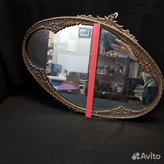 Зеркало Настенное в алюминиевой оправе