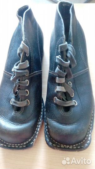 Ботинки лыжные СССР 70 е годы