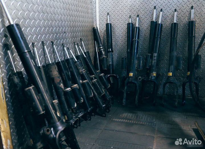 Стойка задняя Hyundai Tucson 2008-2010