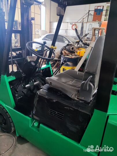 Вилочный погрузчик Mitsubishi FG15N, 2002