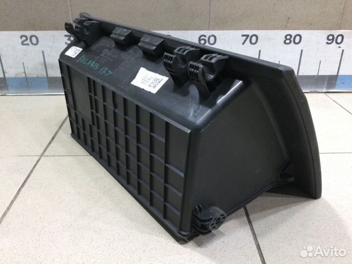 Бардачок Hyundai Solaris 2017