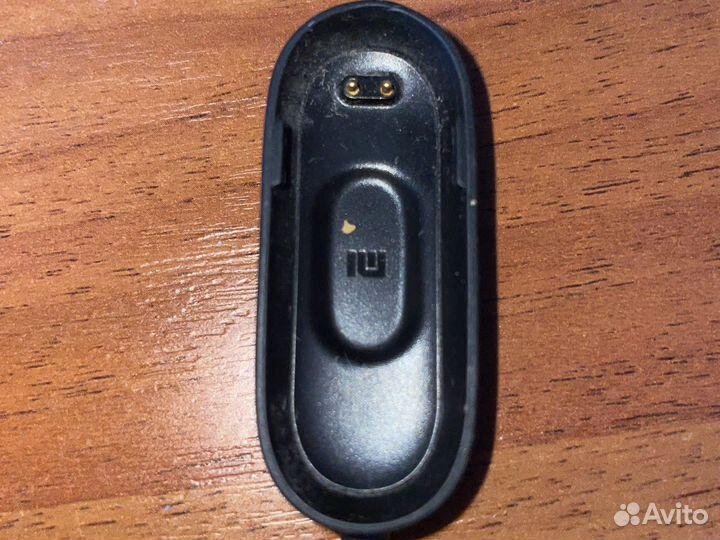 Зарядка для часов Mi Band 4