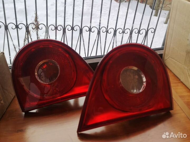 Golf5 фонарь в крышку багажника