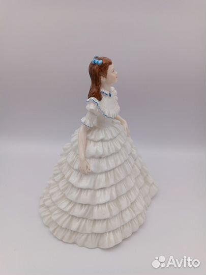 Cтатуэтка. coalport malainie Фигурка. Фарфор
