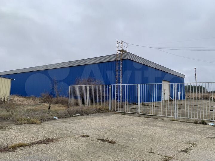 Производство, 1600 м²