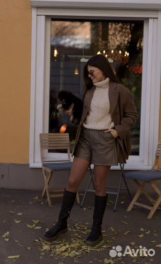 Женские шорты XS