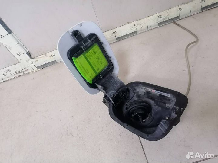 Лючок бензобака Skoda Octavia A7 2013