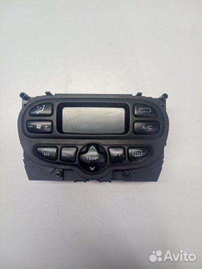 Блок управления климат-контролем (печки) Пежо 307