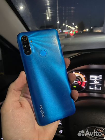 realme C3, 3/64 ГБ