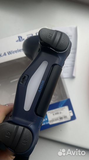 Джойстик Sony PS4