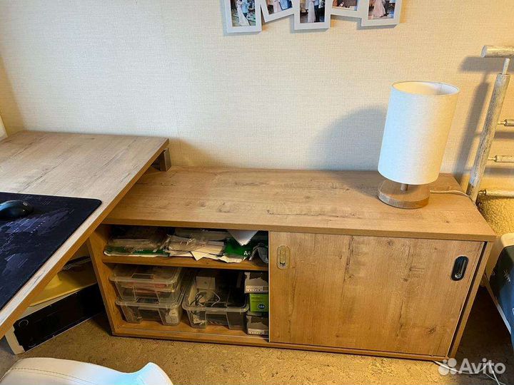 Стол письменный