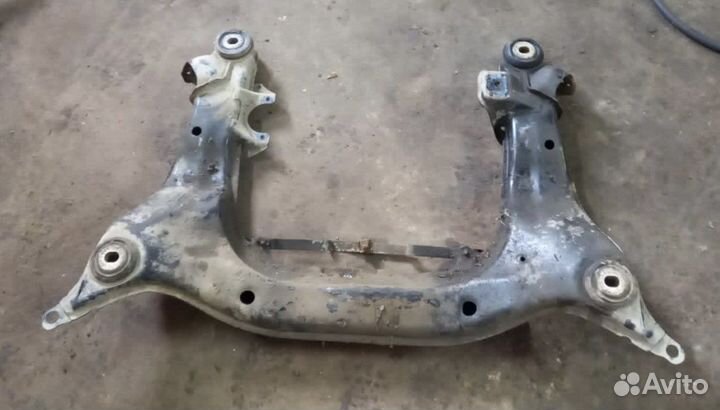 Подрамник передний Volkswagen Passat B5+ 1.8 AWT