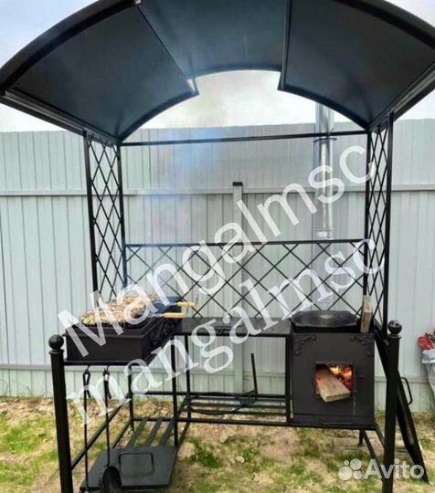 Мангал с крышей лофт
