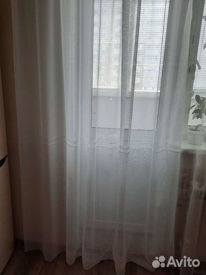 Вуаль новая на шторы 2 точи шир 2 м,выс 3м каждая