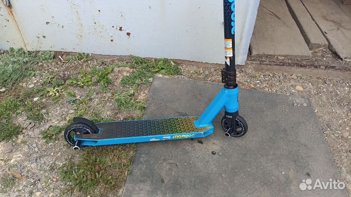 Трюковой самокат