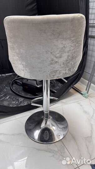 Барный стул