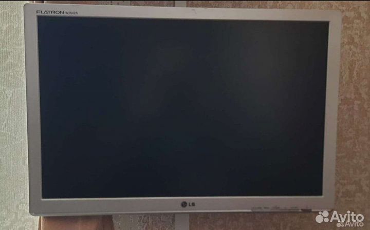 Монитор LG