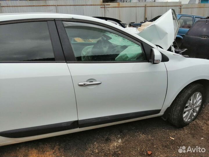 Разбор renault fluence