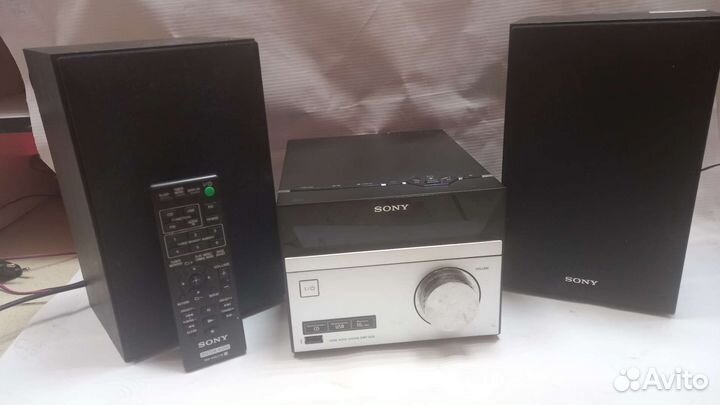 Музыкальный центр sony