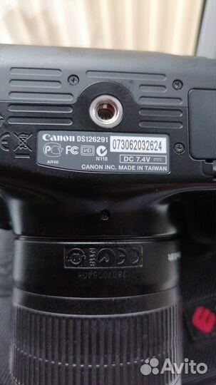 Зеркальный фотоаппарат canon