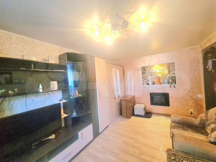 2-к. квартира, 43 м², 4/9 эт.