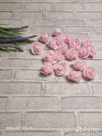 Розы из фоамирана