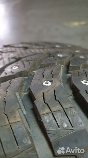 Nokian Tyres Hakkapeliitta 9 SUV 275/50 R20