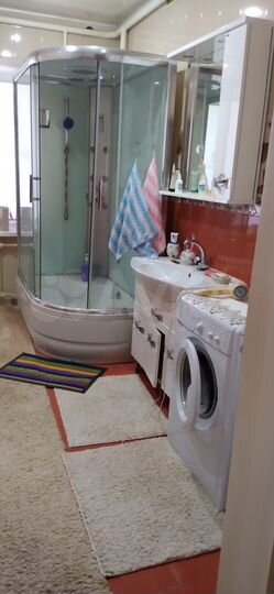 Дом 98 м² на участке 4 сот.