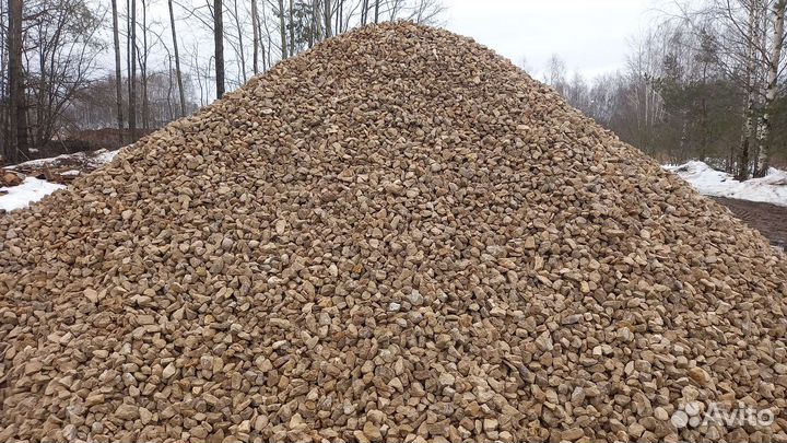 Отгружу щебень известняковый д. Шубино, доставка