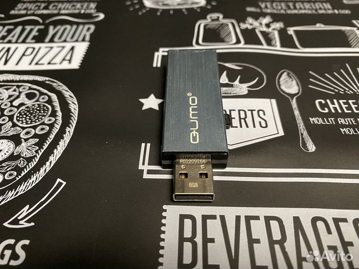 Usb накопитель Qumo на 8gb