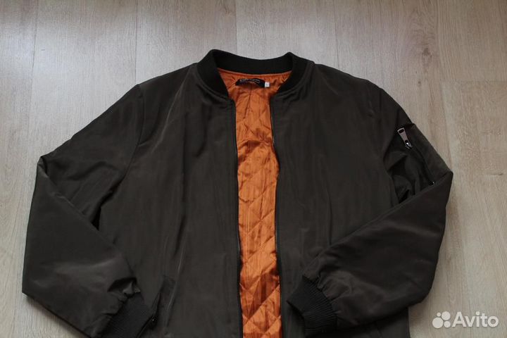 Бомбер женский