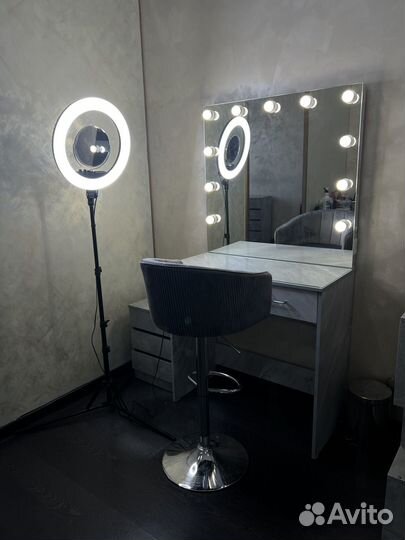 Аренда места мастера бровиста/визажиста