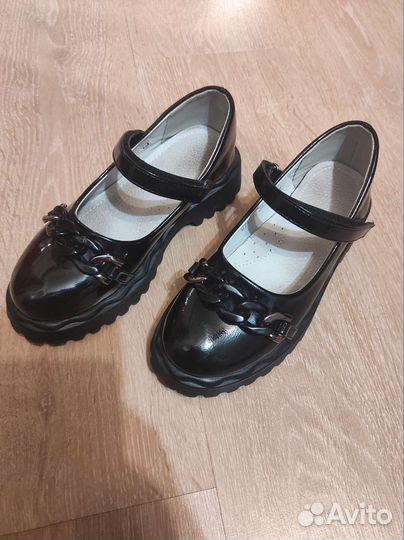 Туфли на девочку